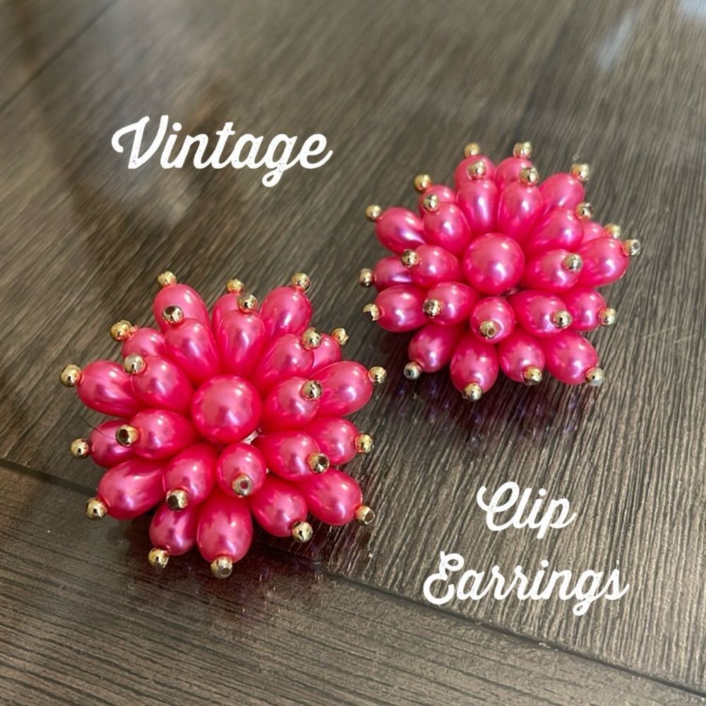 Vintage Hot Pink Pearl Floral Clip Earrings